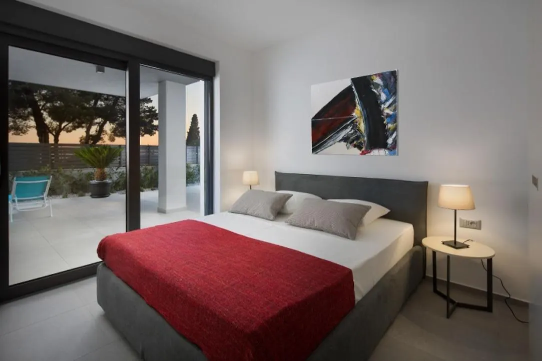 Villa Fasana - Penthouse Apartments With Jacuzzi Fazana
