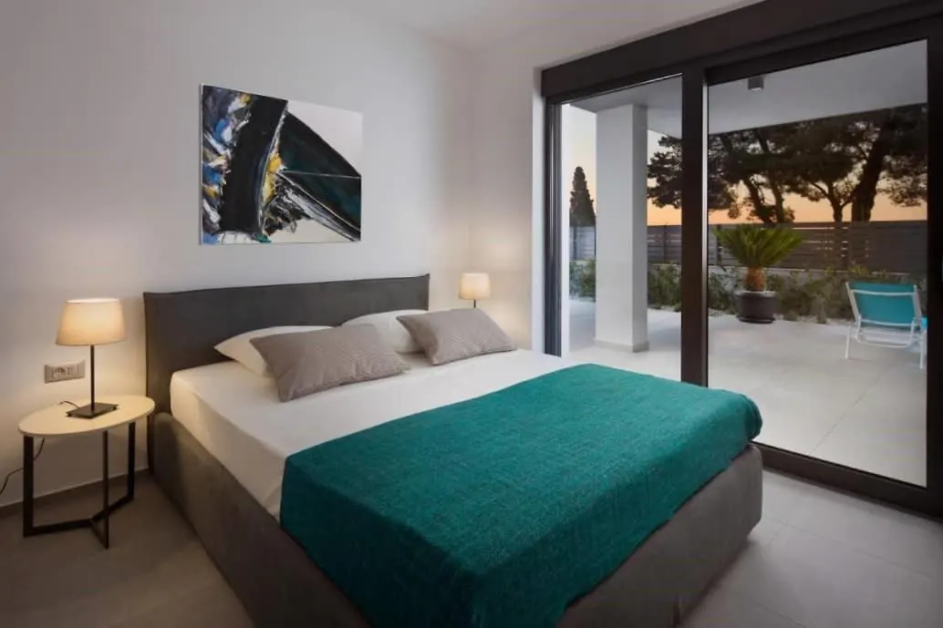 Villa Fasana - Penthouse Apartments With Jacuzzi Fazana 0*,