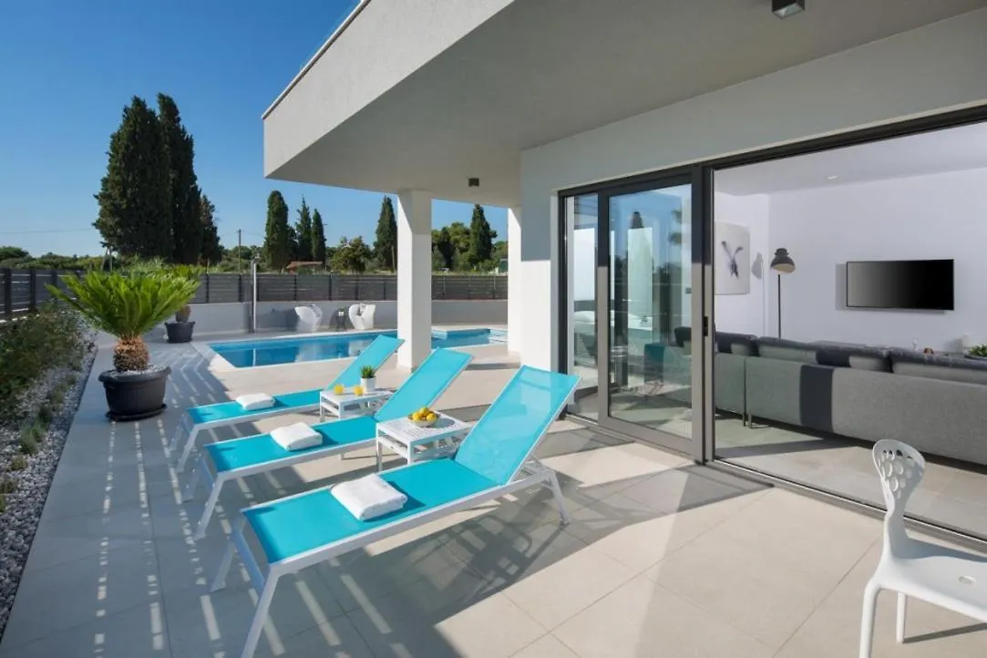Villa Fasana - Penthouse Apartments With Jacuzzi Fazana Guest house