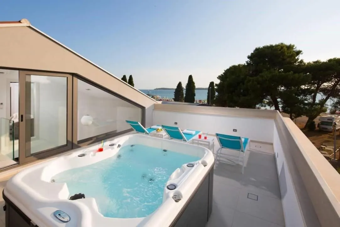 Villa Fasana - Penthouse Apartments With Jacuzzi Fazana 0*,