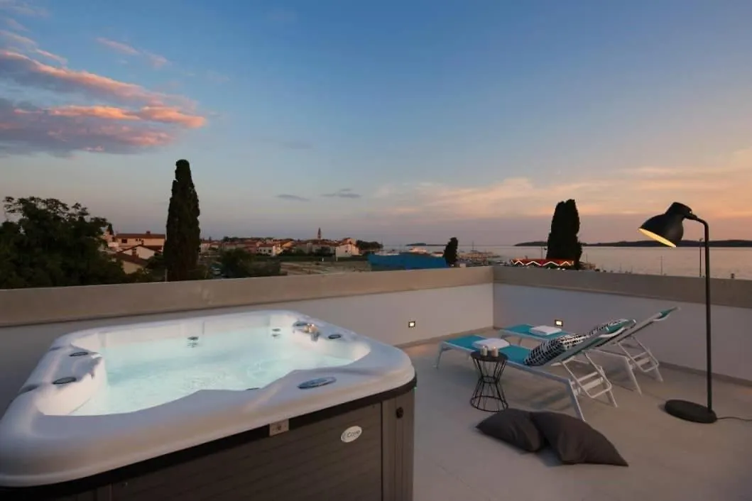 Villa Fasana - Penthouse Apartments With Jacuzzi Fazana 0*,