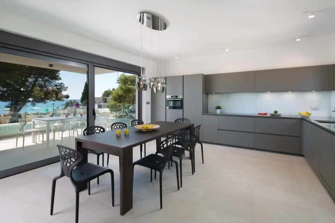 Villa Fasana - Penthouse Apartments With Jacuzzi Fazana