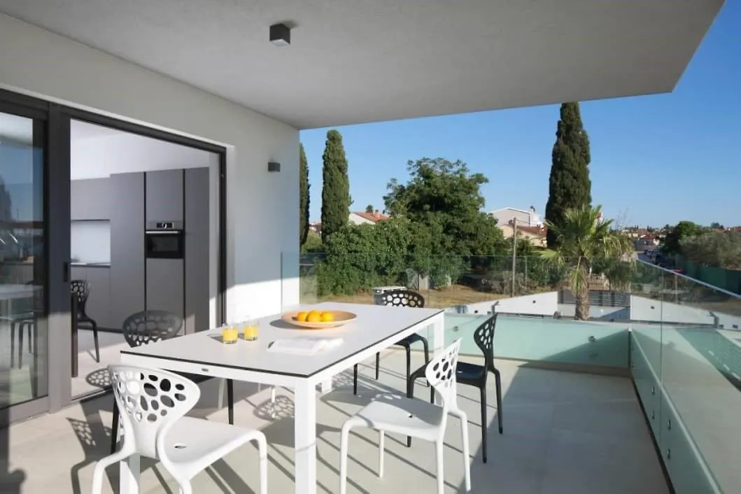 Guest house Villa Fasana - Penthouse Apartments With Jacuzzi Fazana